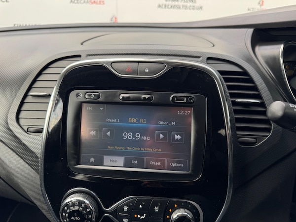 Used Renault Captur 2015 for sale - 75677523: Photo 23