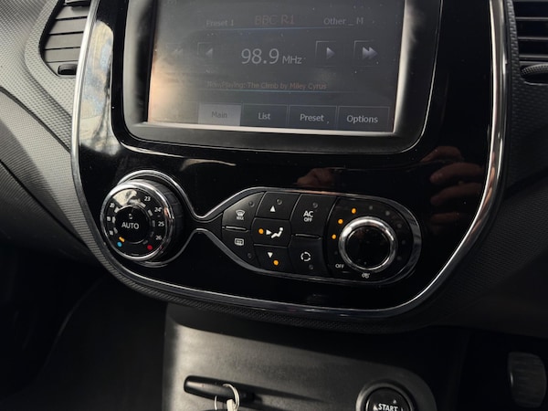 Used Renault Captur 2015 for sale - 75677523: Photo 24