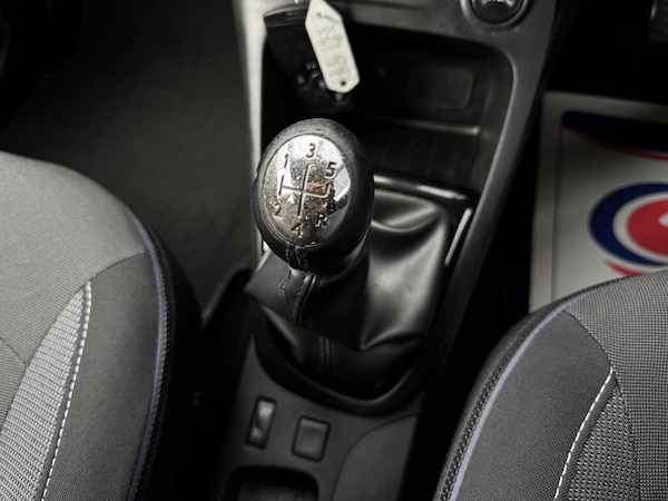 Used Renault Captur 2015 for sale - 75677523: Photo 26
