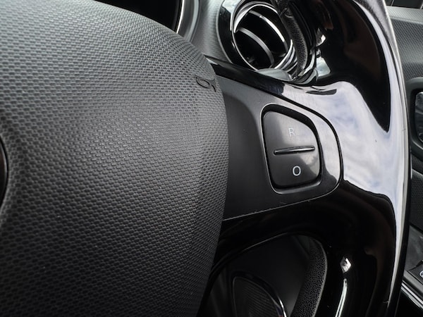 Used Renault Captur 2015 for sale - 75677523: Photo 32