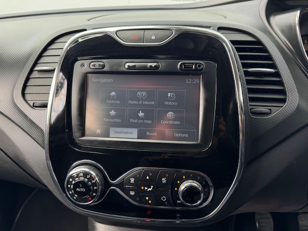 Used Renault Captur 2015 for sale - 75677523: Photo 38