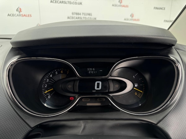 Used Renault Captur 2015 for sale - 75677523: Photo 42