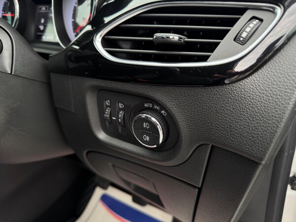 Used Vauxhall Astra 2021 for sale - 75351671: Photo 60