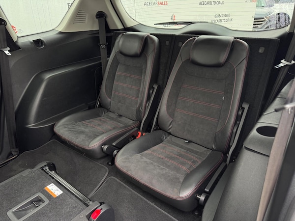 Used Ford S-Max 2013 for sale - 76240096: Photo 16