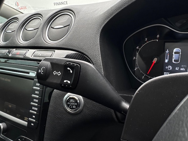 Used Ford S-Max 2013 for sale - 76240096: Photo 32