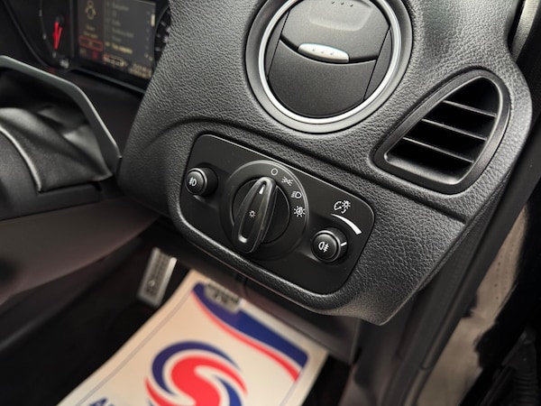 Used Ford S-Max 2013 for sale - 76240096: Photo 56