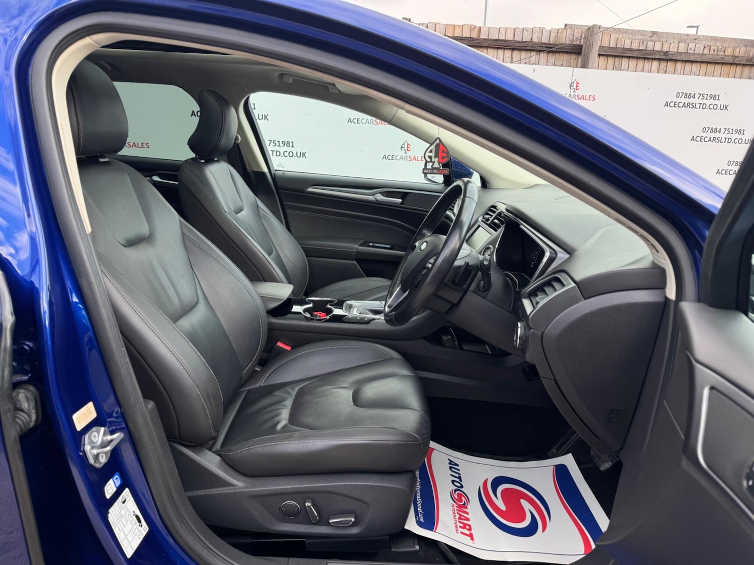 Used Ford Mondeo 2015 for sale - 76381240: Photo 11