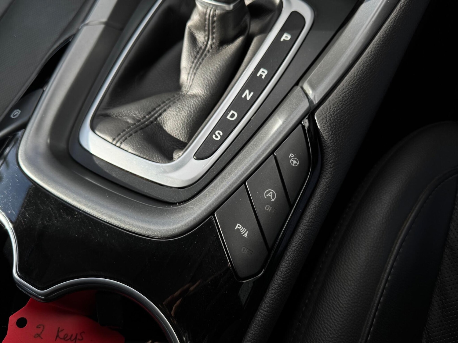 Used Ford Mondeo 2015 for sale - 76381240: Photo 28