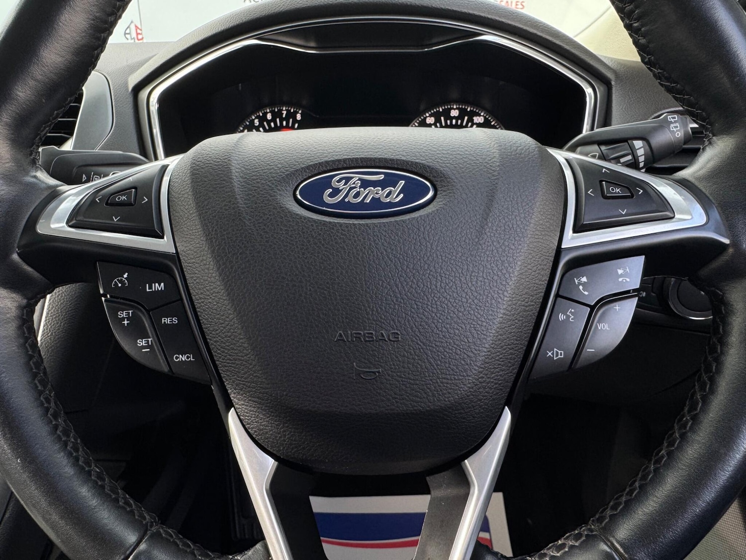 Used Ford Mondeo 2015 for sale - 76381240: Photo 33