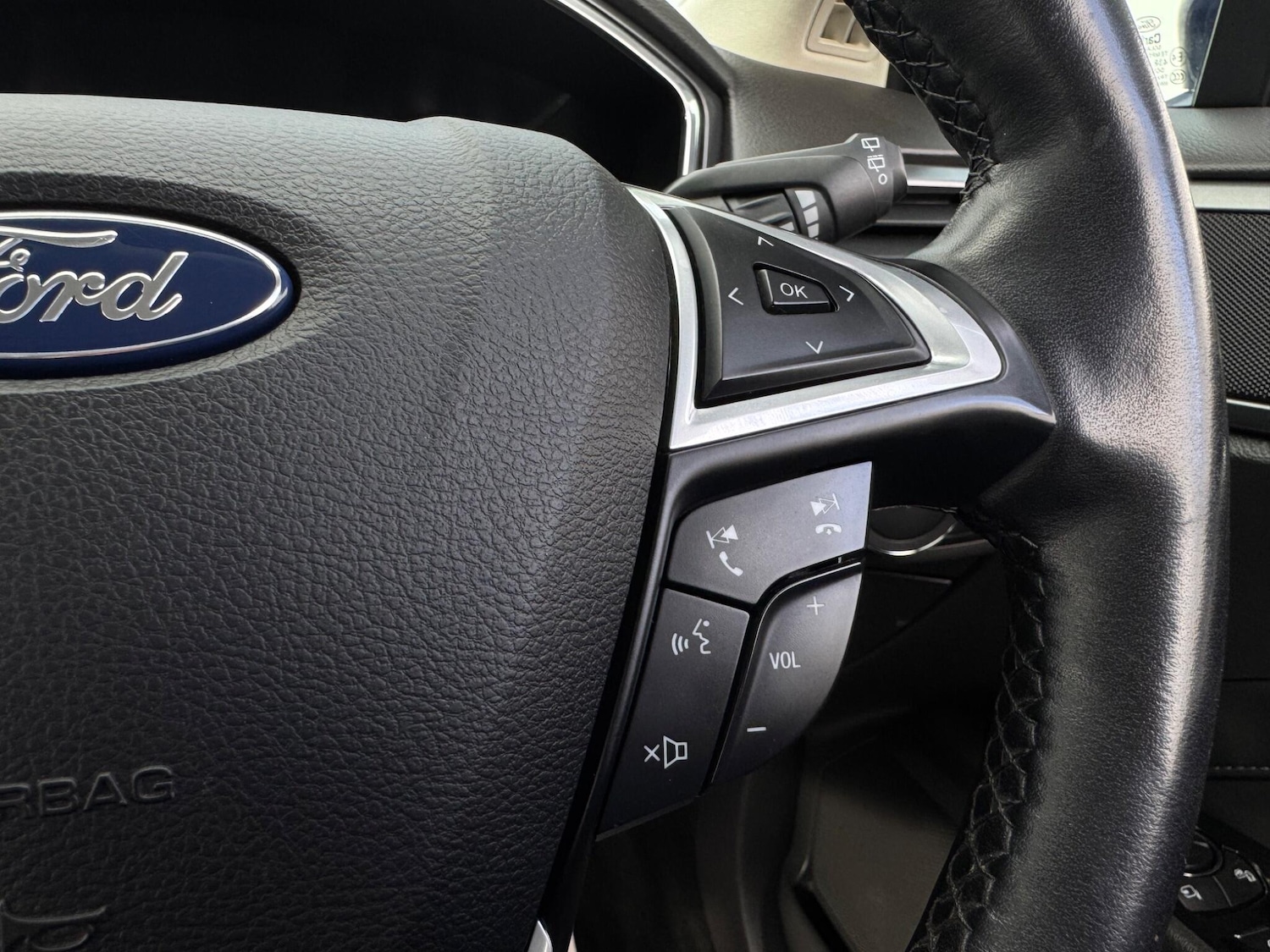 Used Ford Mondeo 2015 for sale - 76381240: Photo 34