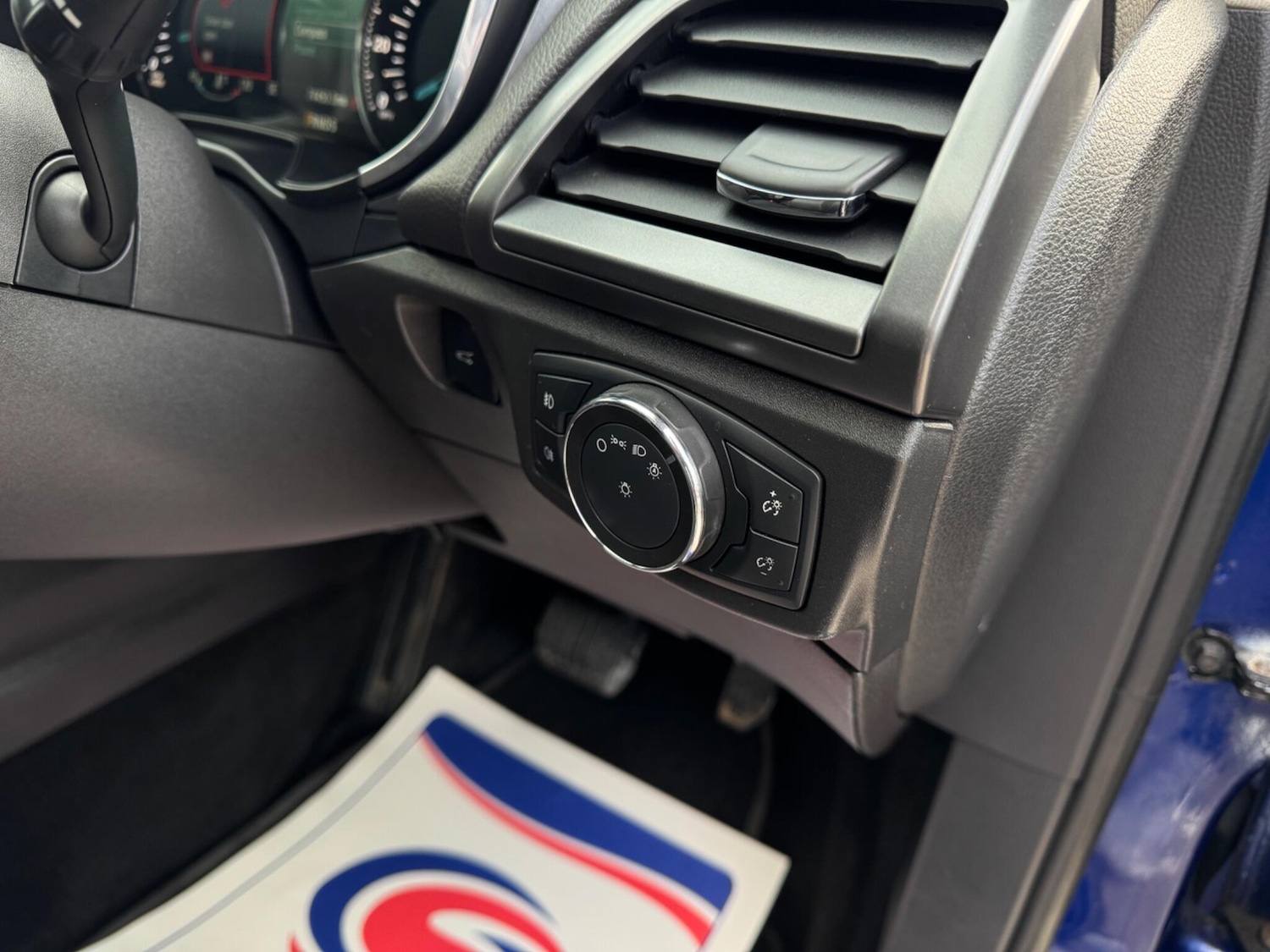 Used Ford Mondeo 2015 for sale - 76381240: Photo 37