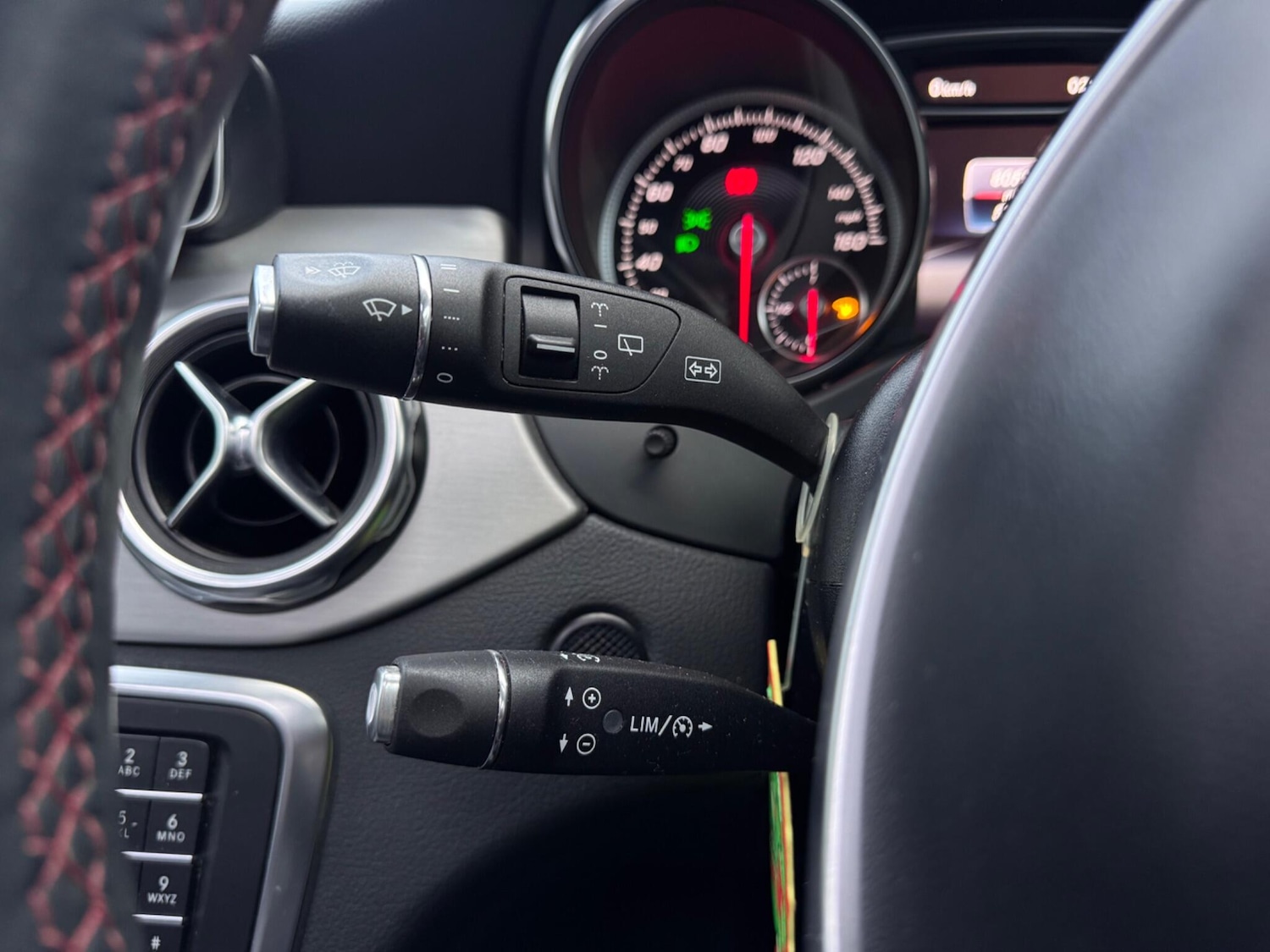 Used Mercedes-Benz GLA 2018 for sale - 77696169: Photo 8