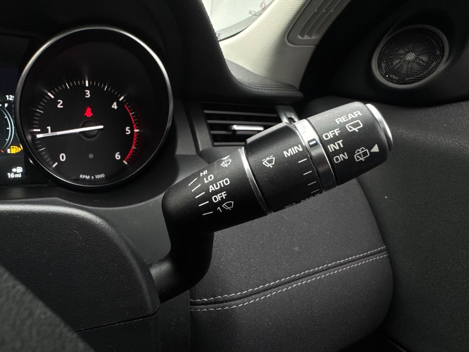 Used Land Rover Range Rover Evoque 2018 for sale - 76294890: Photo 35