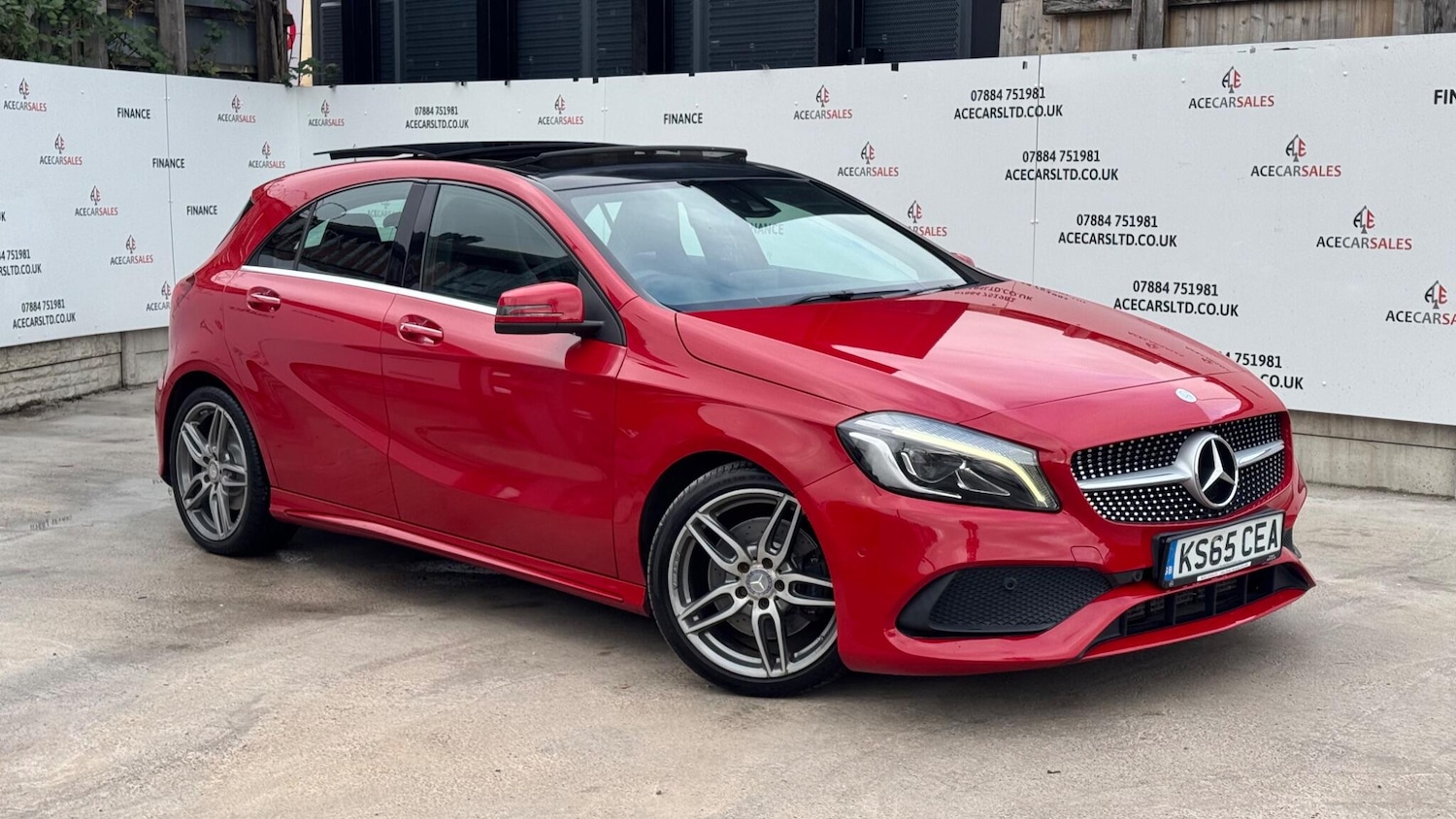 Used Mercedes-Benz A-Class 2015 for sale - 76337619: Photo 1