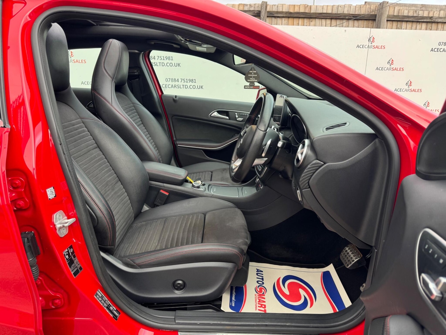 Used Mercedes-Benz A-Class 2015 for sale - 76337619: Photo 11