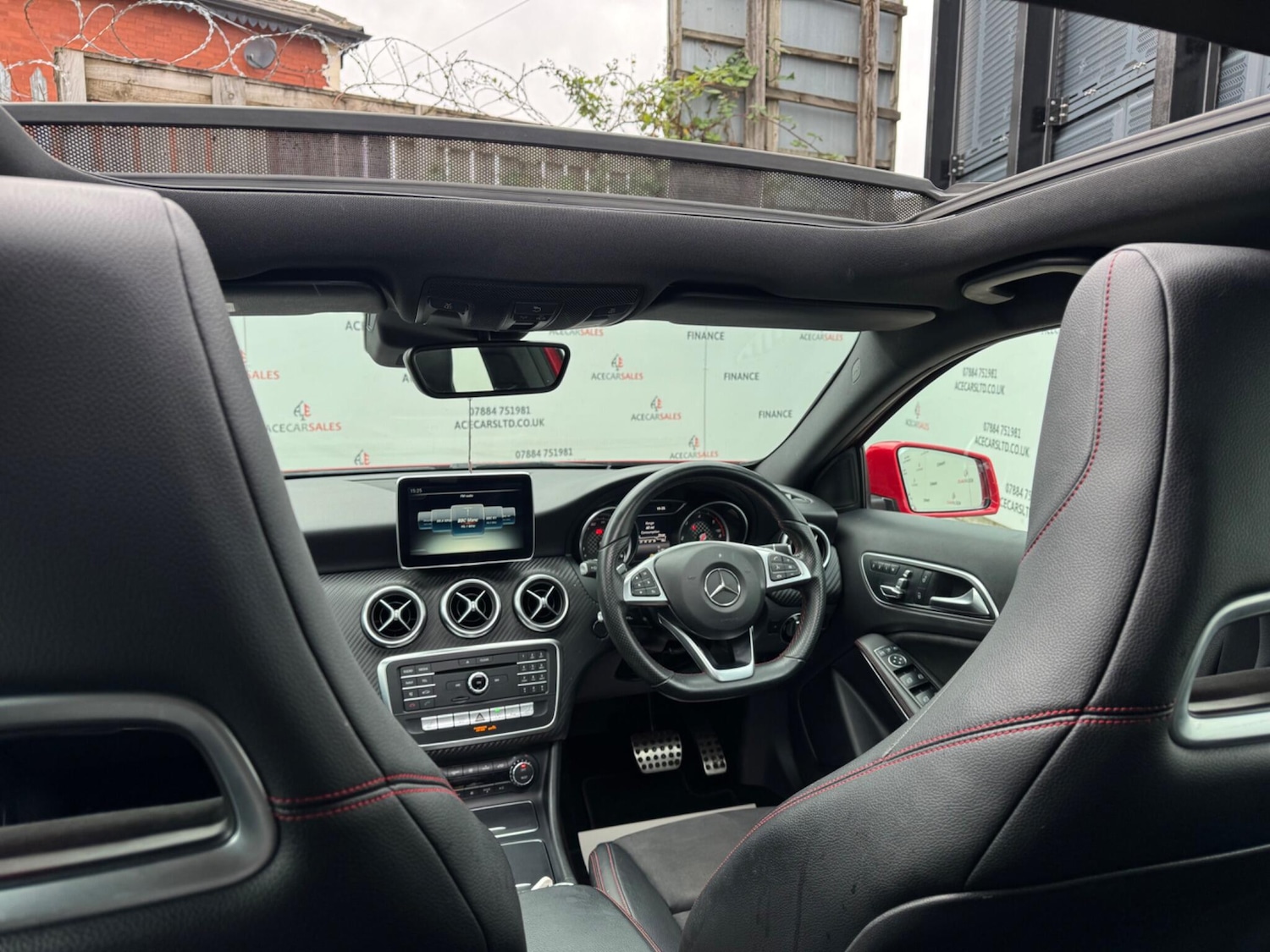 Used Mercedes-Benz A-Class 2015 for sale - 76337619: Photo 20