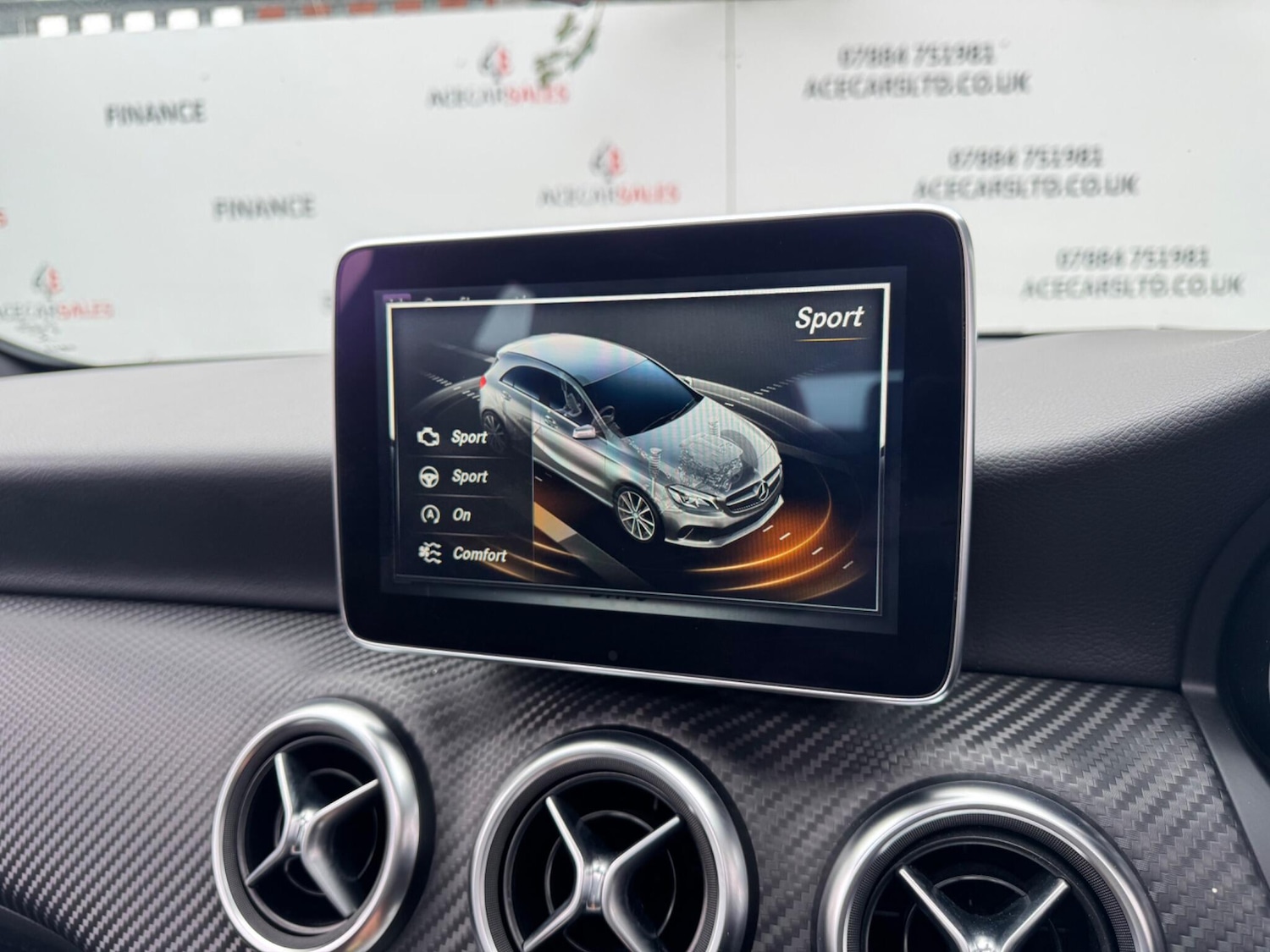 Used Mercedes-Benz A-Class 2015 for sale - 76337619: Photo 44