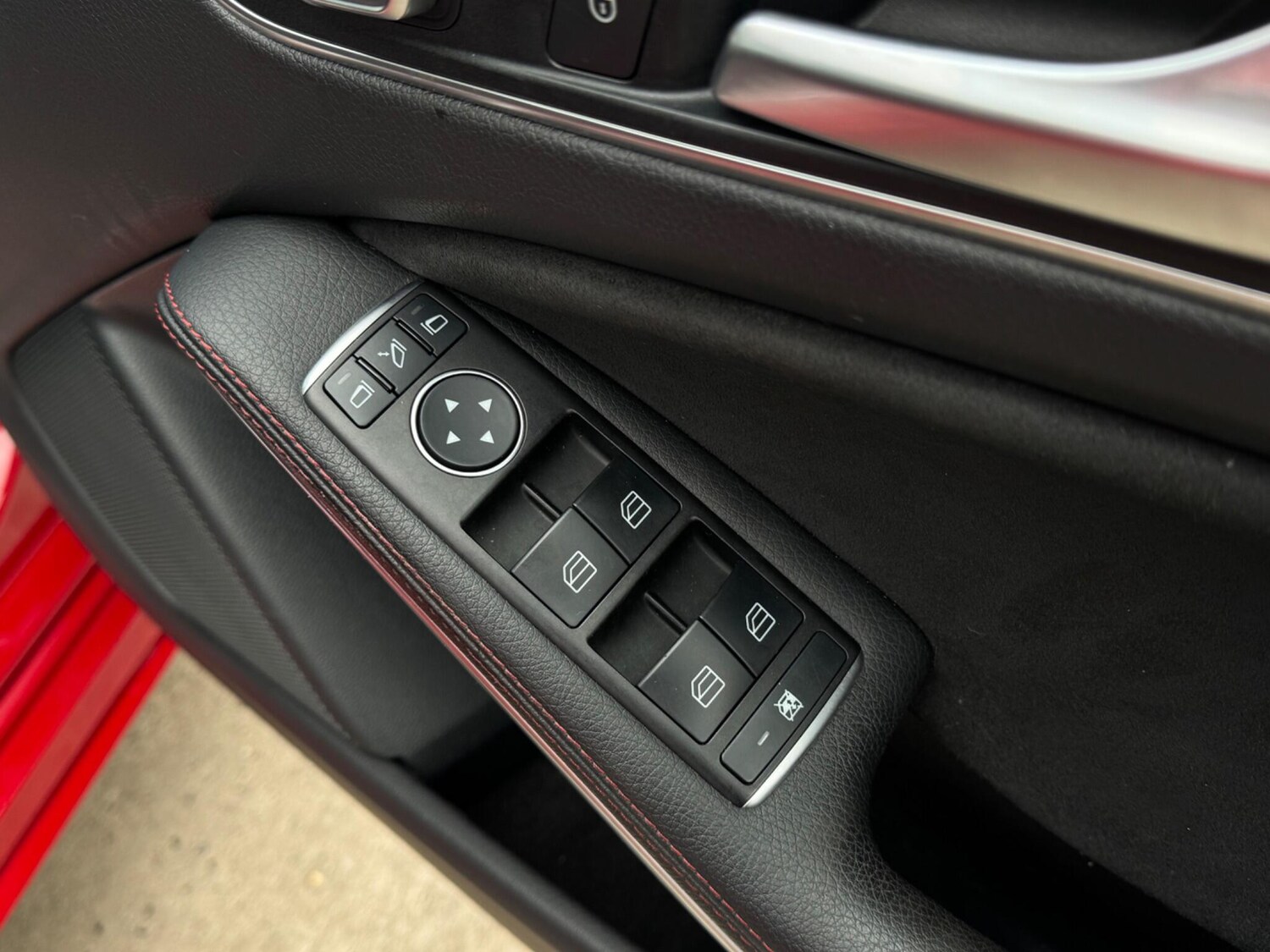 Used Mercedes-Benz A-Class 2015 for sale - 76337619: Photo 67