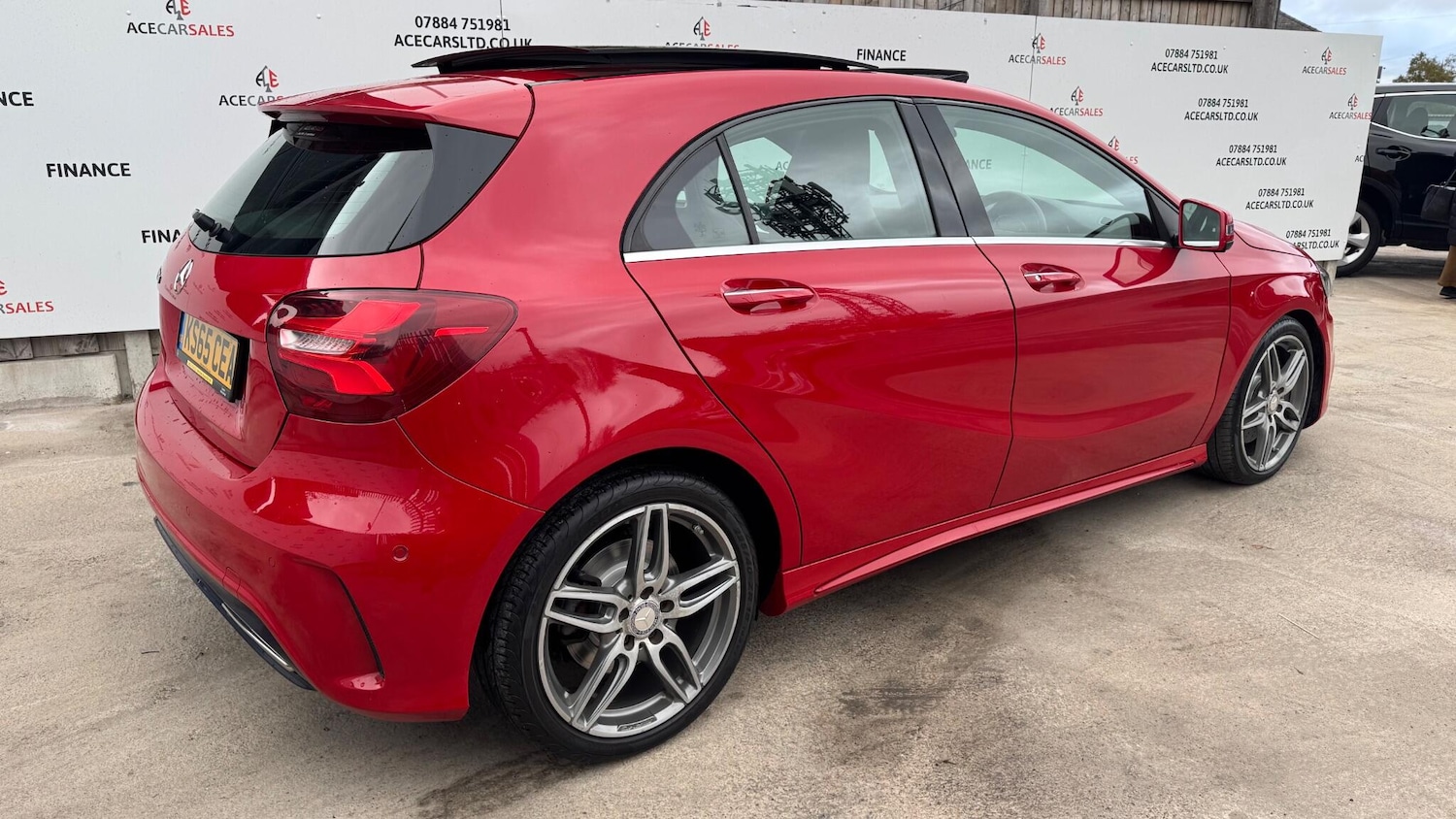 Used Mercedes-Benz A-Class 2015 for sale - 76337619: Photo 8