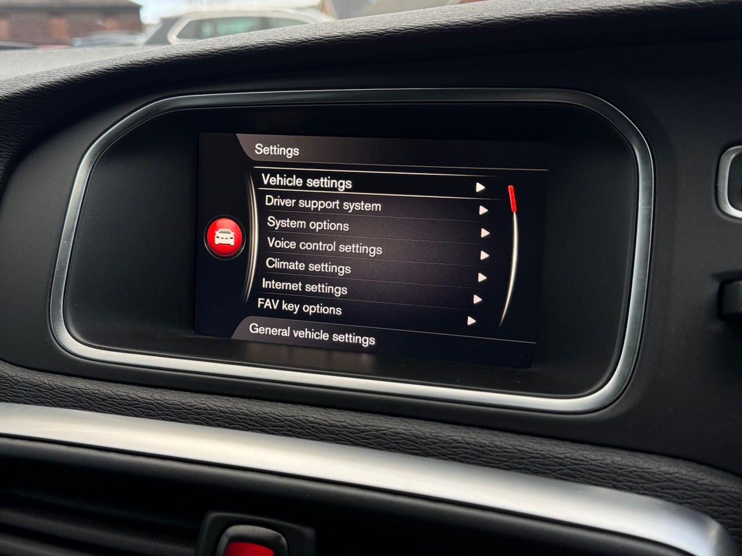 Used Volvo V40 2019 for sale - 77238637: Photo 31