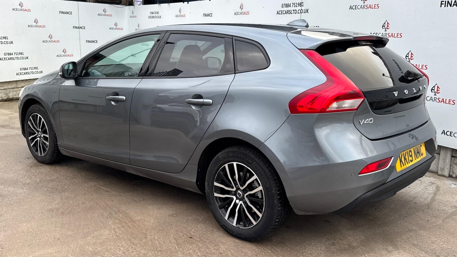 Used Volvo V40 2019 for sale - 77238637: Photo 6