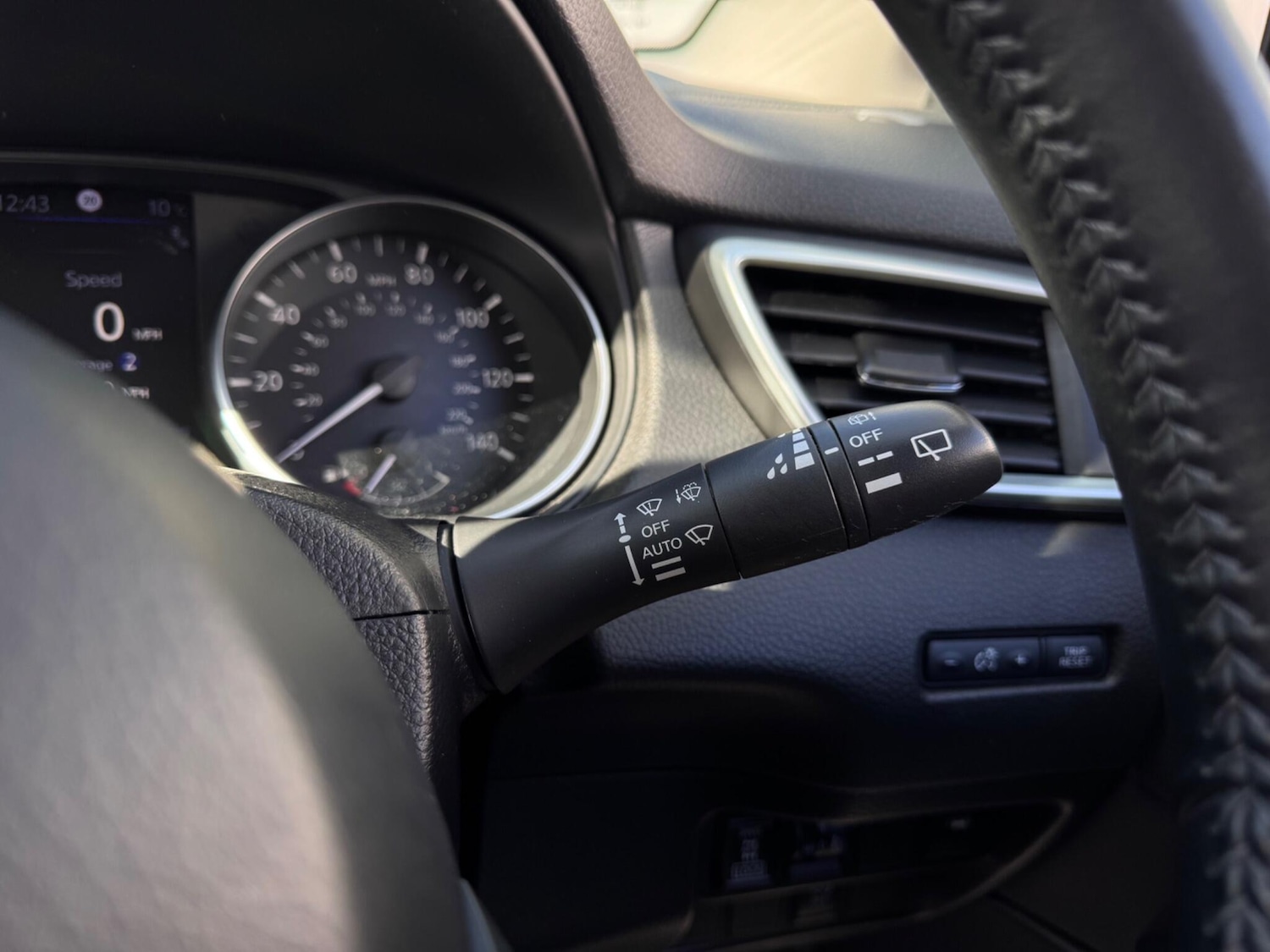 Used Nissan Qashqai for sale - 77737797: Photo 33