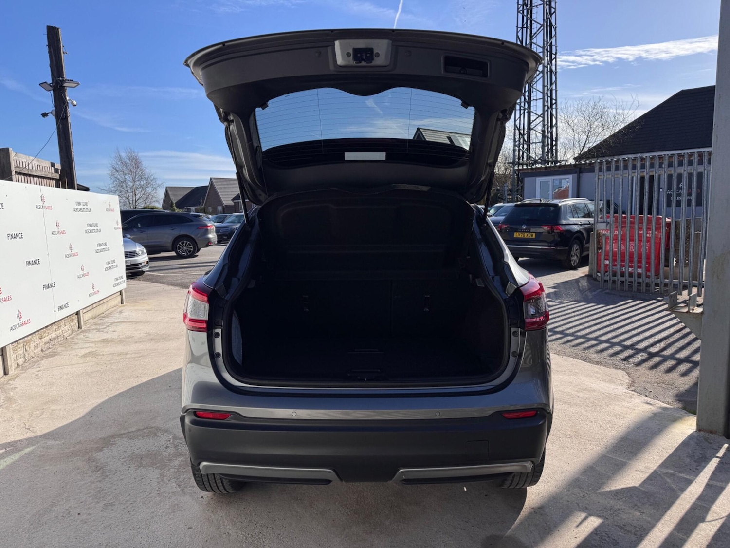 Used Nissan Qashqai for sale - 77737797: Photo 77