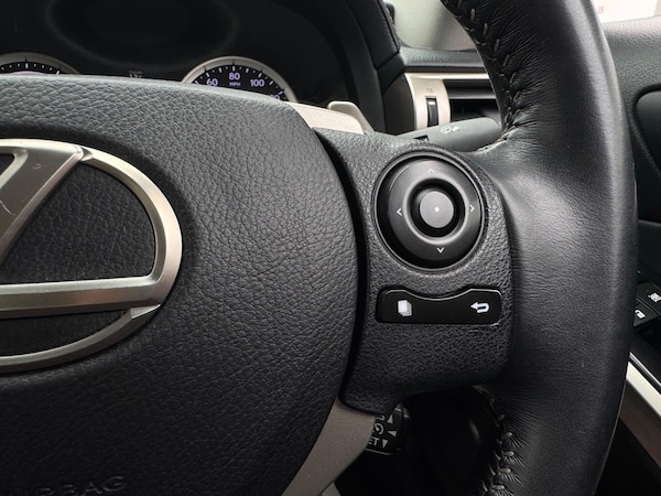 Used Lexus IS 2013 for sale - 76239291: Photo 35