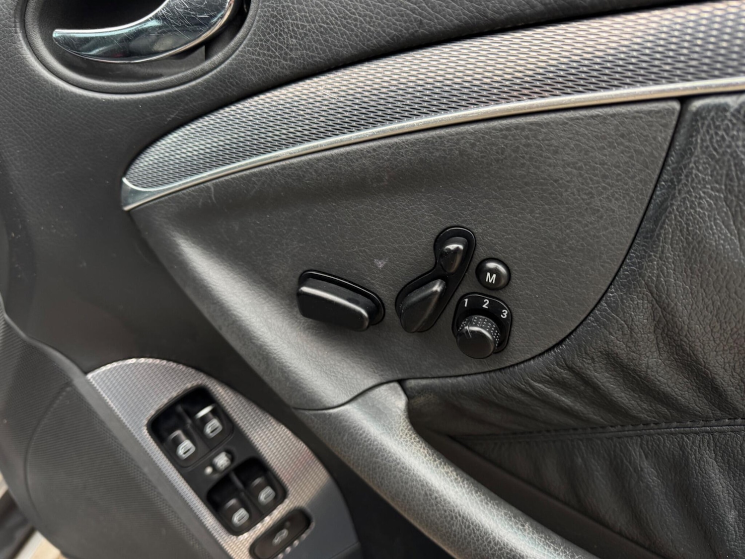 Used Mercedes-Benz CLK for sale - 76952898: Photo 39