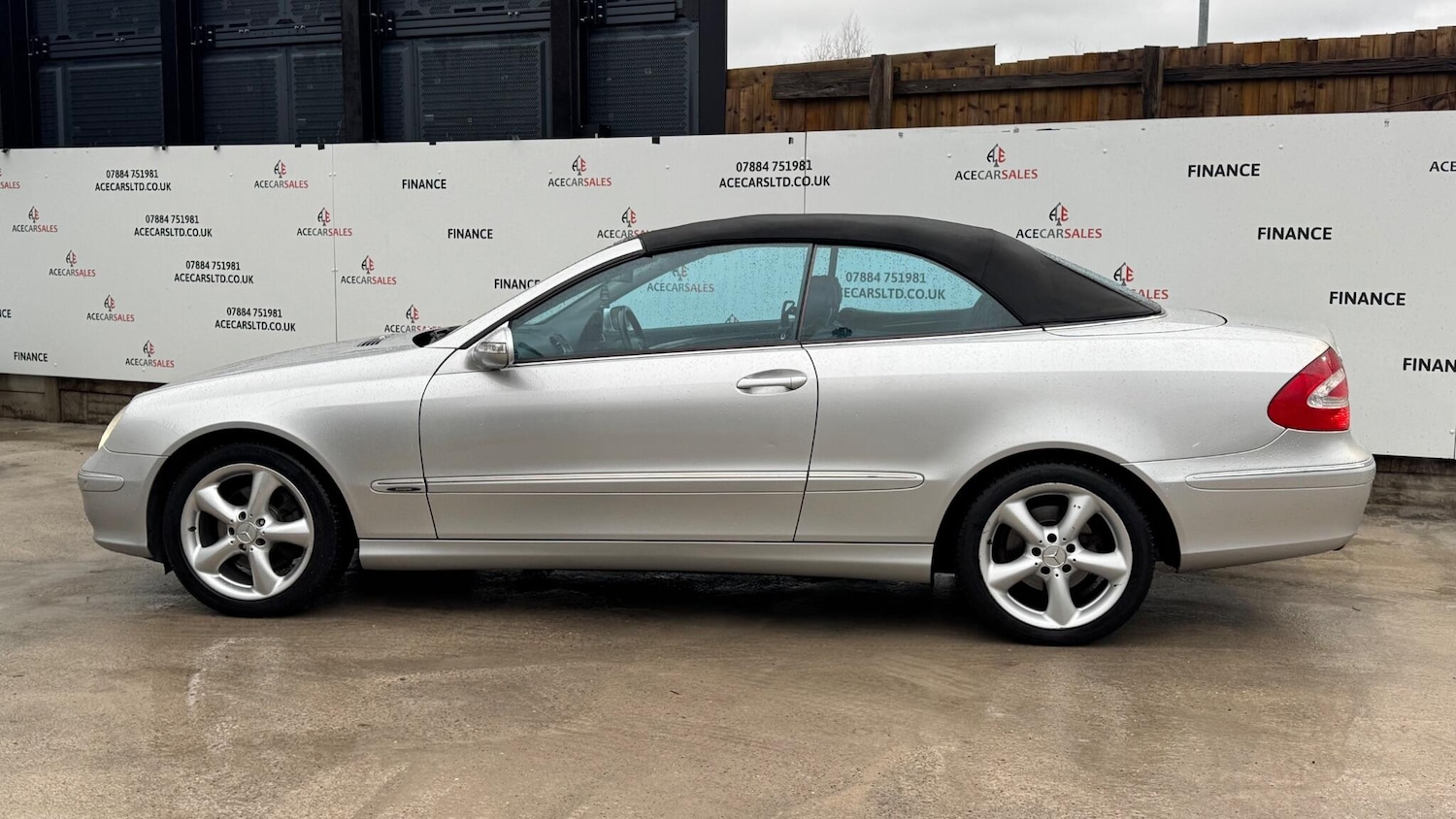 Used Mercedes-Benz CLK for sale - 76952898: Photo 5
