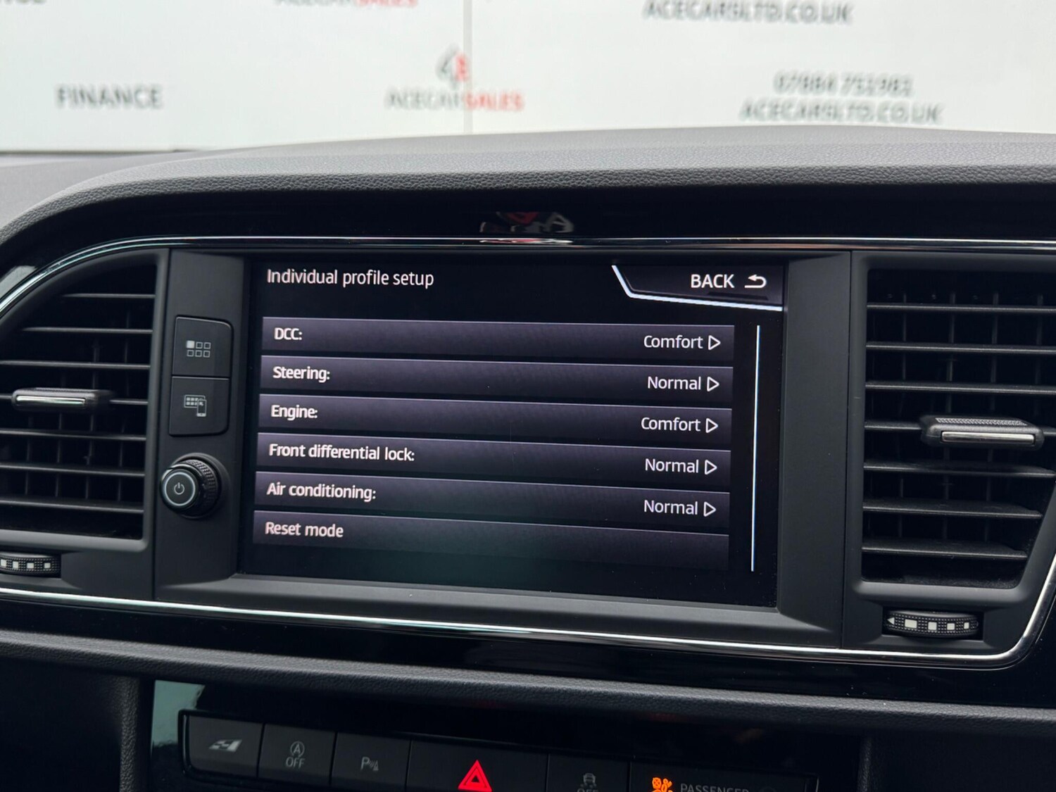 Used SEAT Leon 2019 for sale - 77412262: Photo 41