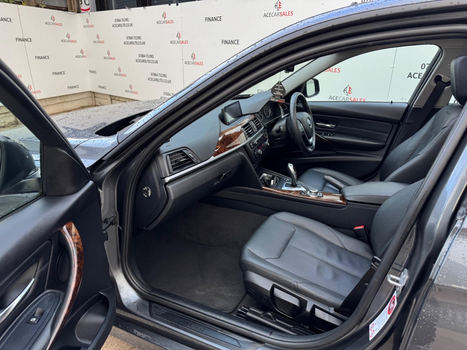 Used BMW 3 Series 2013 for sale - 76689223: Photo 17