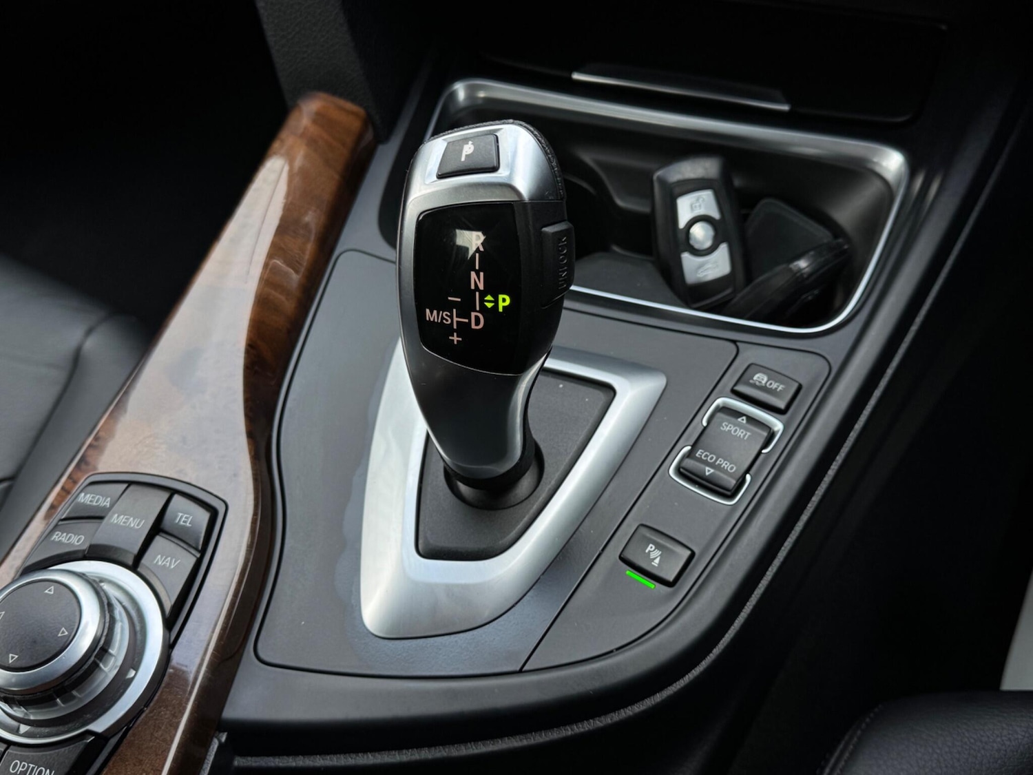 Used BMW 3 Series 2013 for sale - 76689223: Photo 27