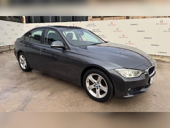 Used BMW 3 Series 2013 for sale - 76689223: Photo