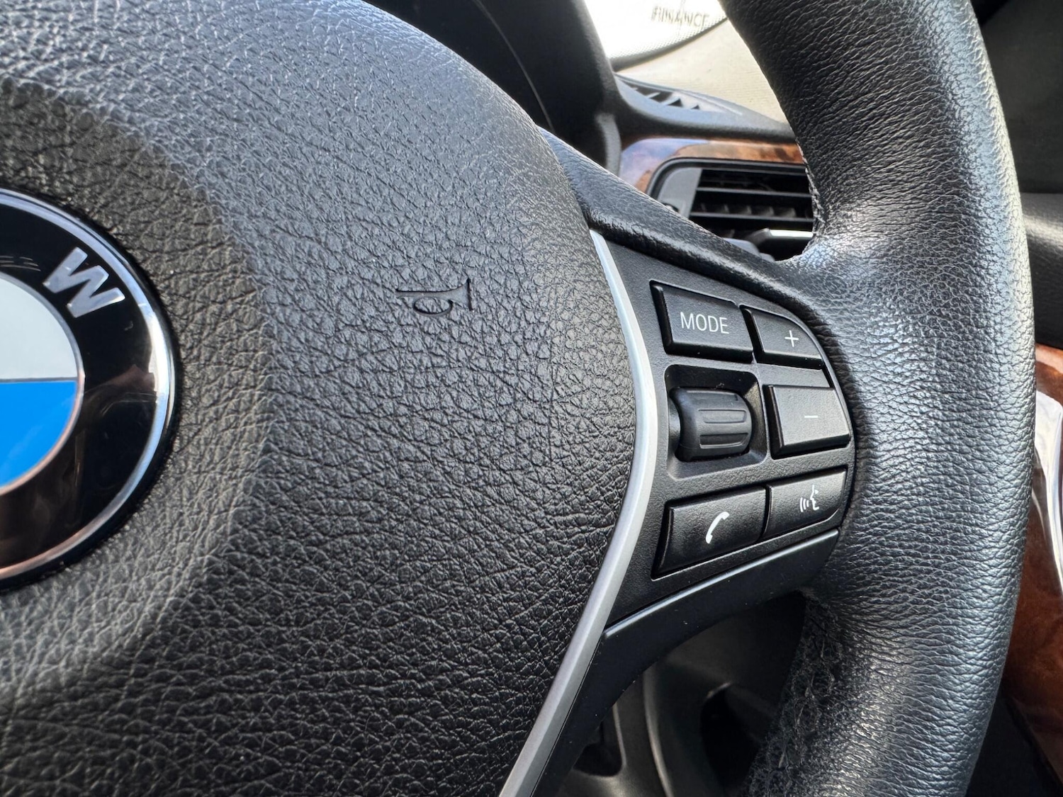 Used BMW 3 Series 2013 for sale - 76689223: Photo 34