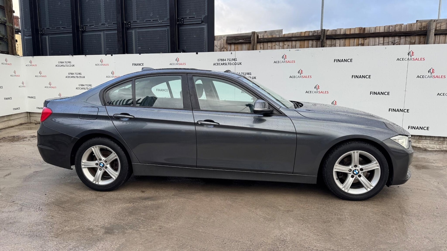 Used BMW 3 Series 2013 for sale - 76689223: Photo 9
