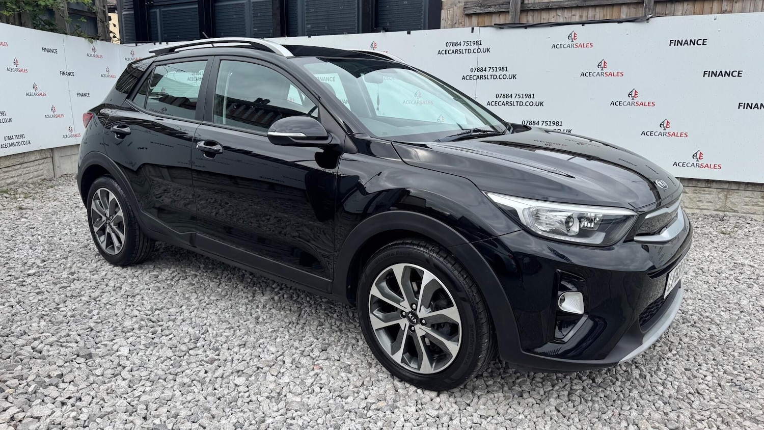 Used Kia Stonic 2019 for sale - 77254776: Photo 2