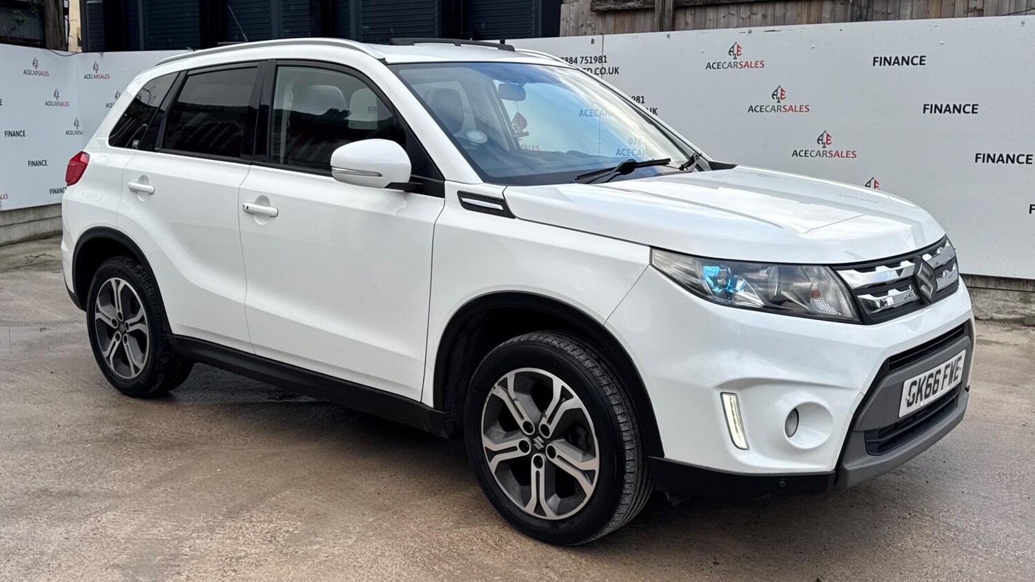 Used Suzuki Vitara 2016 for sale - 77237651: Photo 2