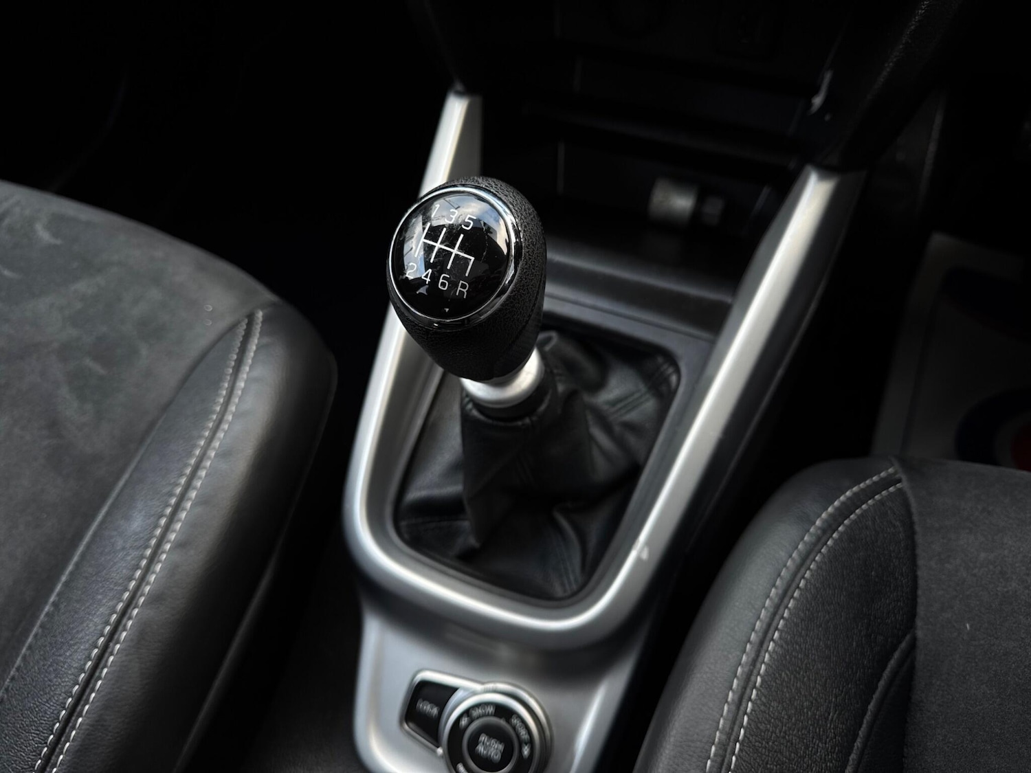 Used Suzuki Vitara 2016 for sale - 77237651: Photo 27