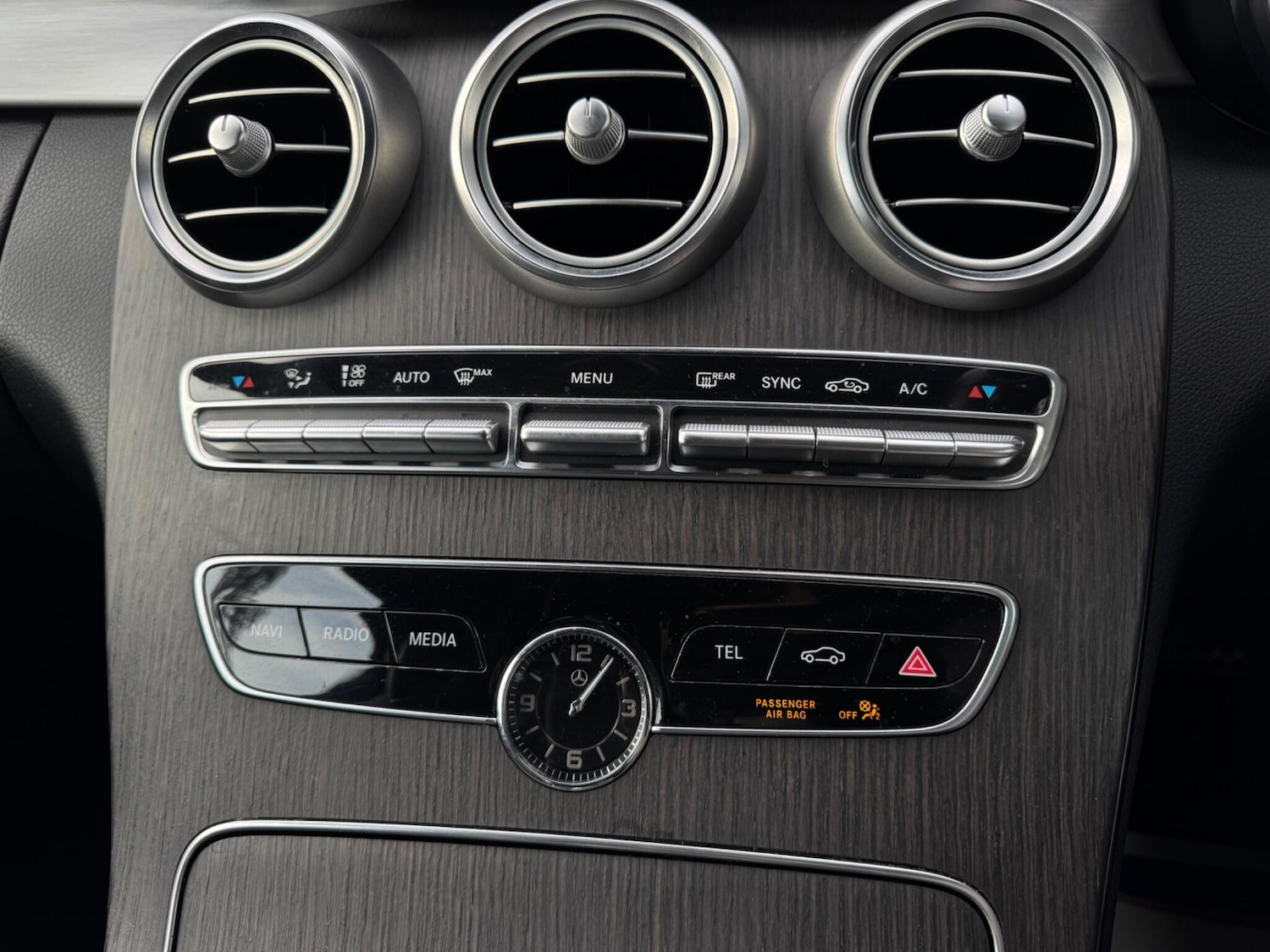 Used Mercedes-Benz C Class 2018 for sale - 77203439: Photo 25