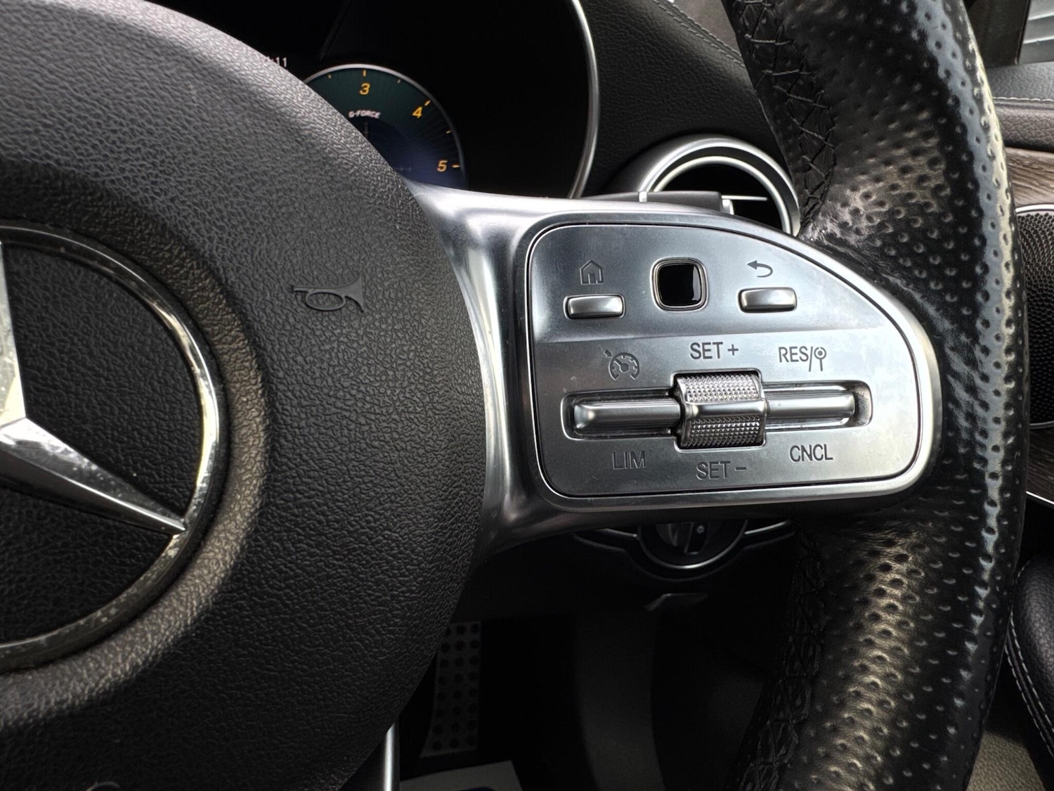 Used Mercedes-Benz C Class 2018 for sale - 77203439: Photo 35