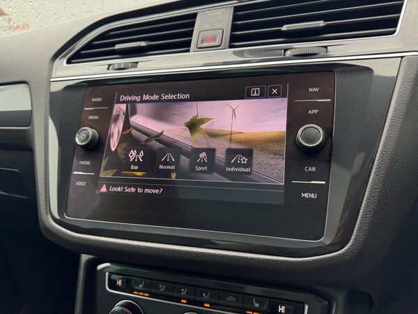 Used Volkswagen Tiguan 2020 for sale - 75258026: Photo 42