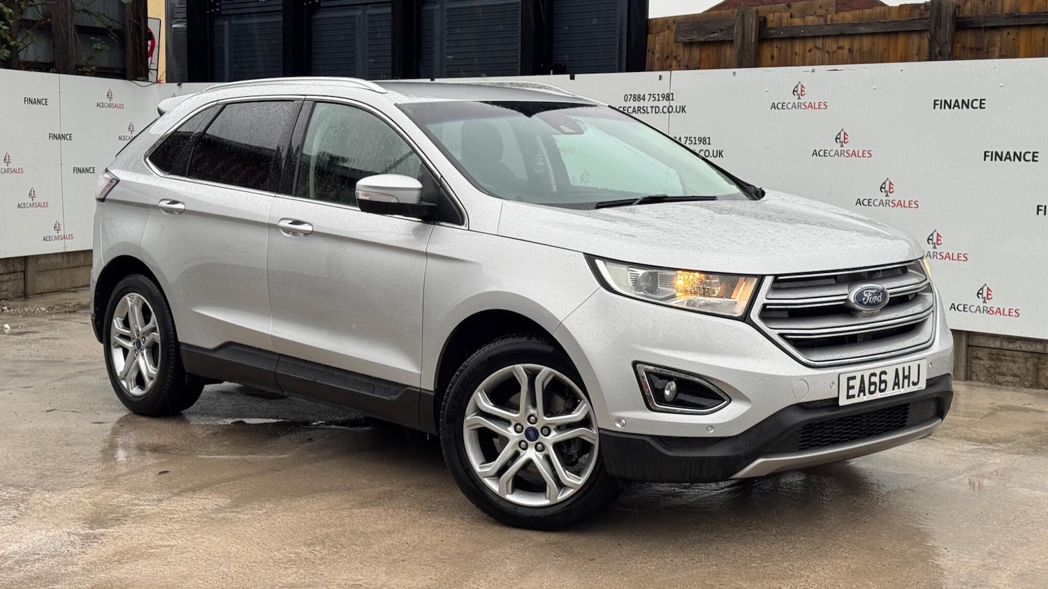 Used Ford Edge 2016 for sale - 76771951: Photo 1