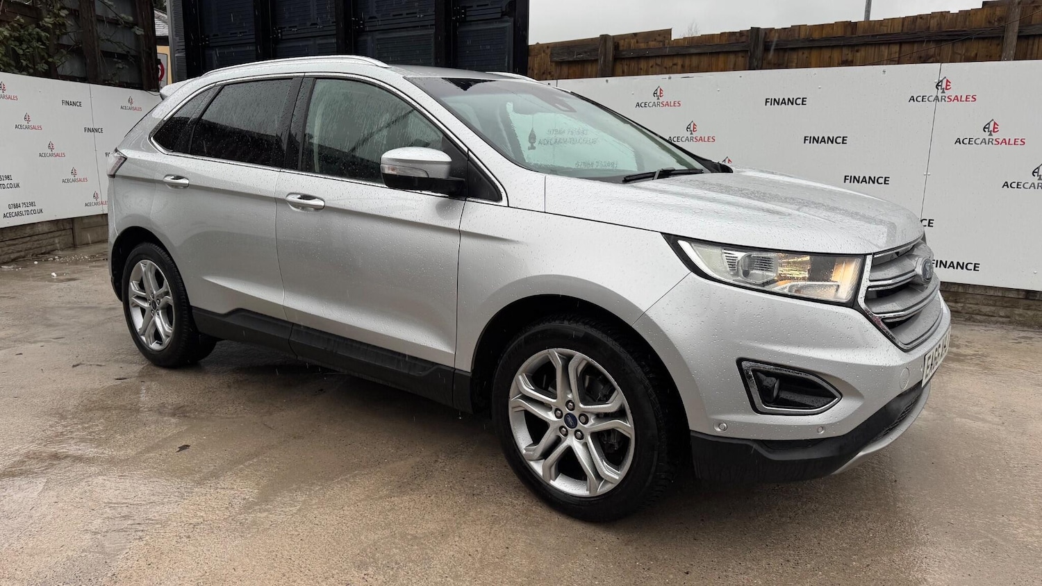 Used Ford Edge 2016 for sale - 76771951: Photo 2