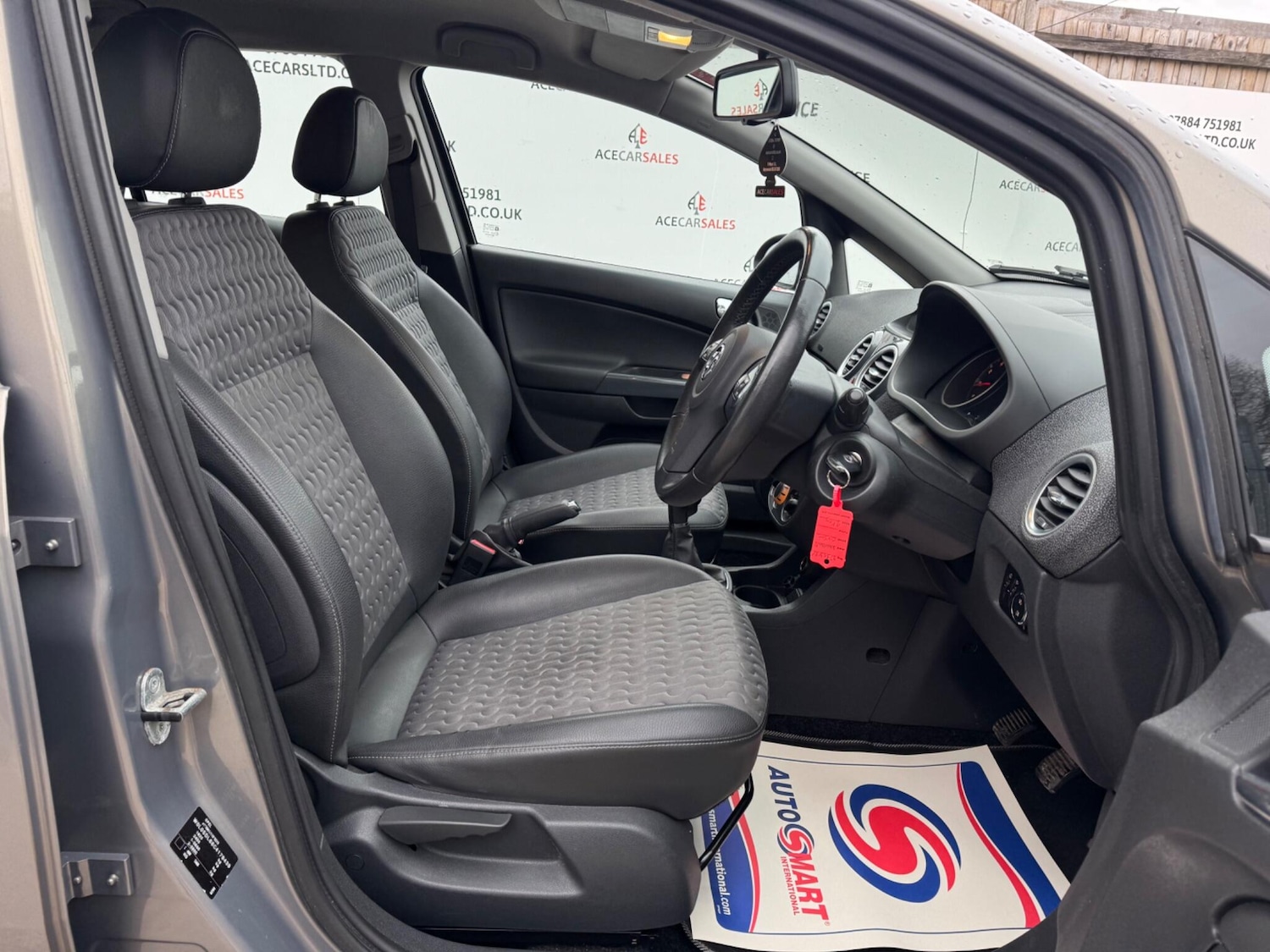 Used Vauxhall Corsa 2012 for sale - 77279472: Photo 11