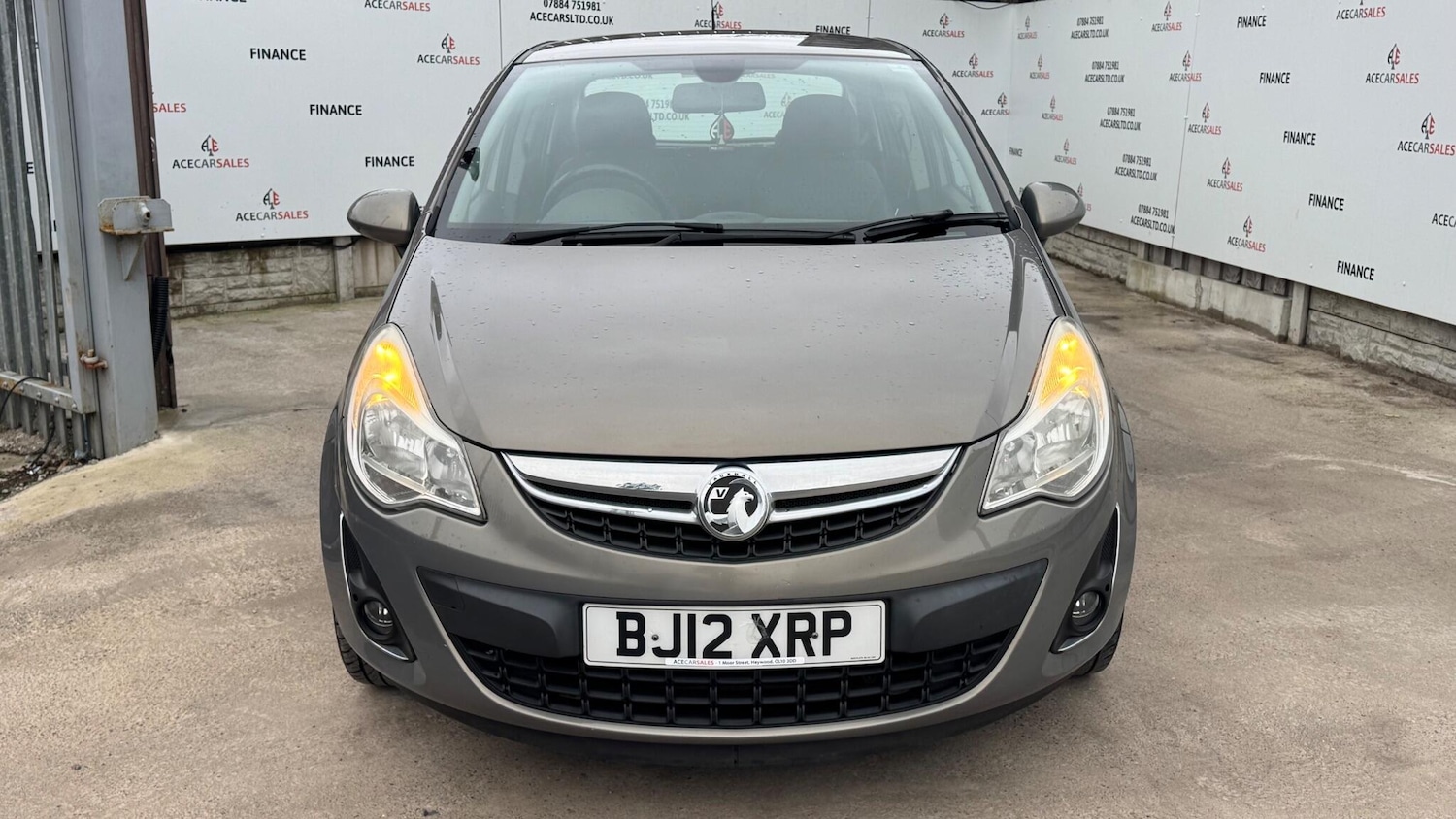 Used Vauxhall Corsa 2012 for sale - 77279472: Photo 3