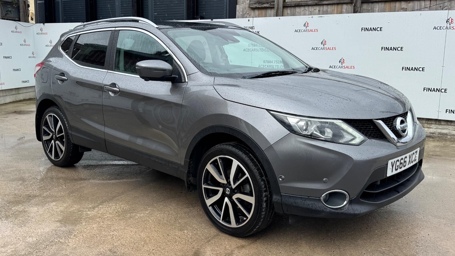 Used Nissan Qashqai for sale - 77909264: Photo 2