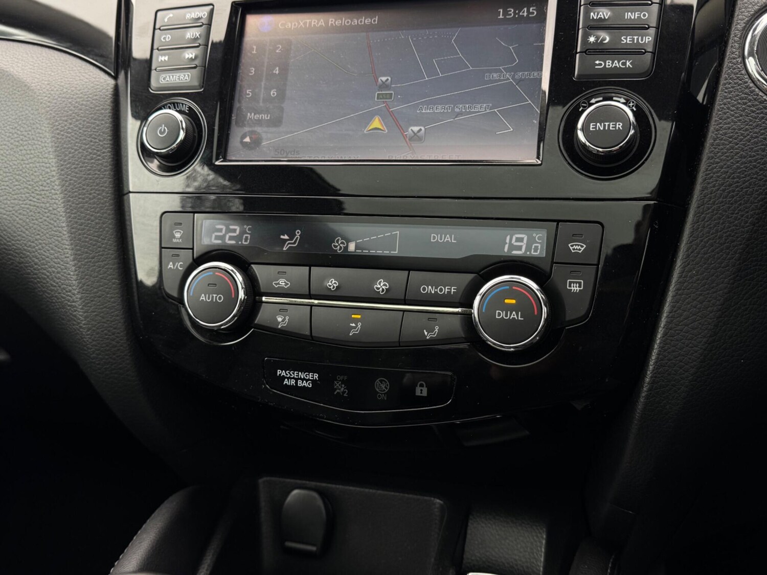 Used Nissan Qashqai for sale - 77909264: Photo 25