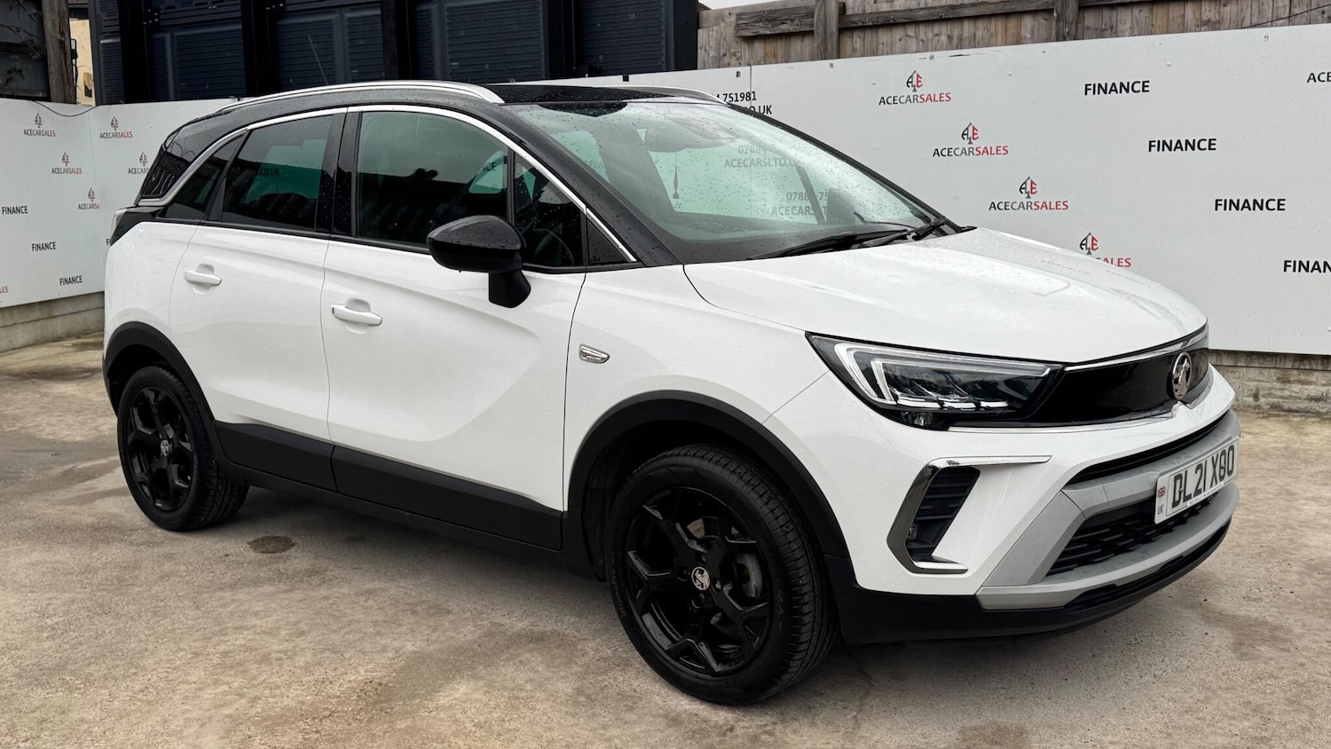 Used Vauxhall Crossland 2021 for sale - 77853755: Photo 2