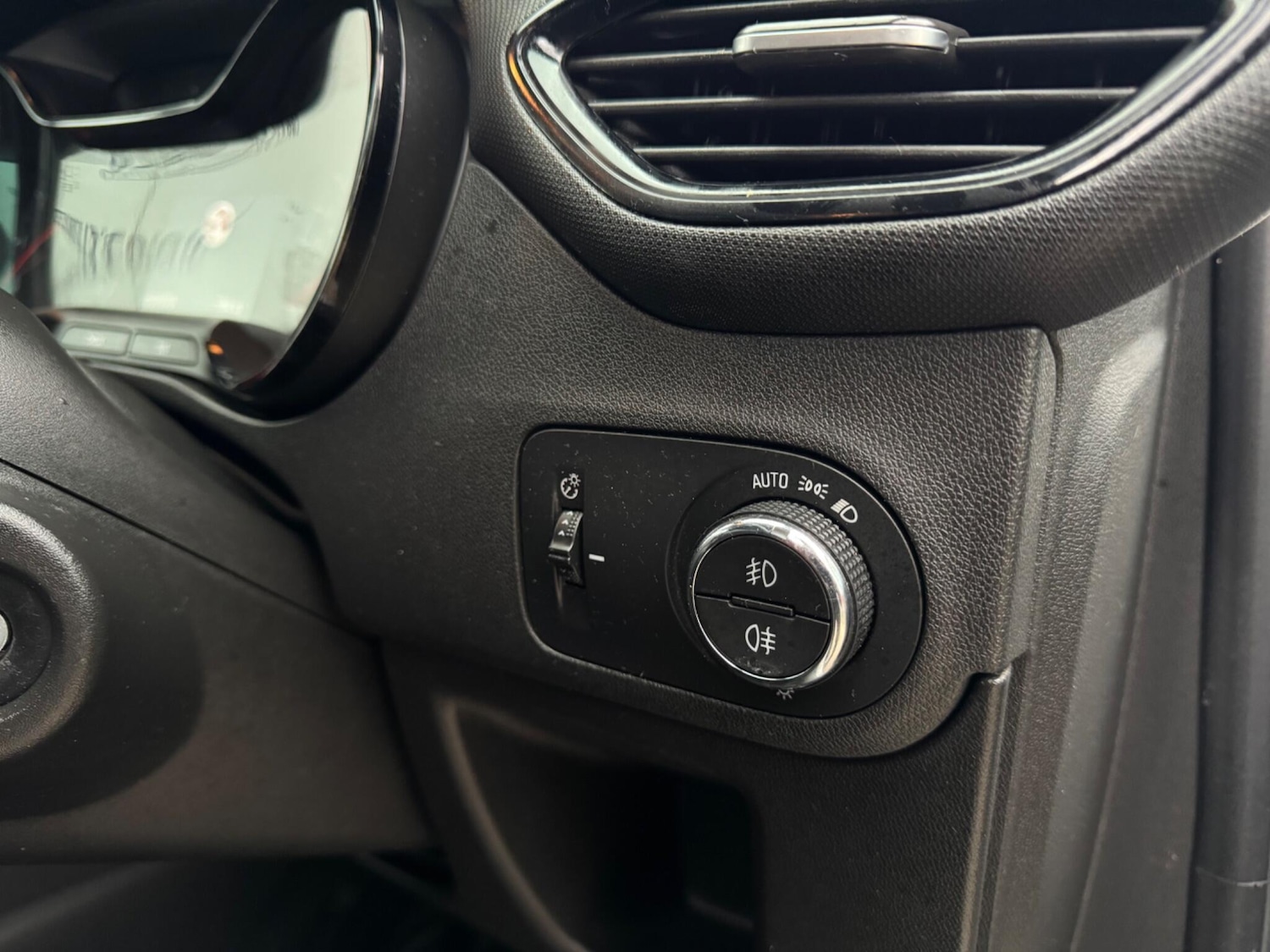 Used Vauxhall Crossland 2021 for sale - 77853755: Photo 47